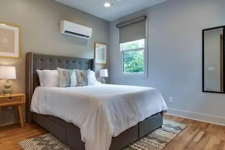 The Cleveland - Chic & Cozy Haven With Garage Villa Nashville